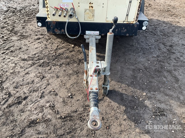 2015 Doosan 7125-10110 Mobile Air Compressor - Compresseur d'air: photos 5 2015 Doosan 7125-10110 Mobile Air Compressor - Compresseur d'air: photos 5