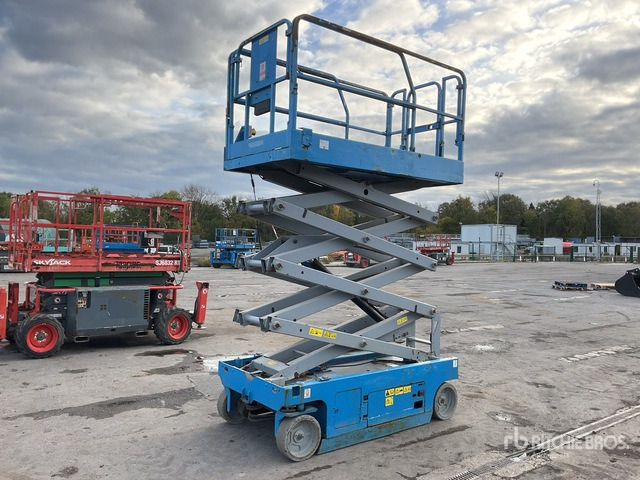 2015 Genie GS2646 Electric Scissor Lift - Nacelle ciseaux: photos 1 2015 Genie GS2646 Electric Scissor Lift - Nacelle ciseaux: photos 1