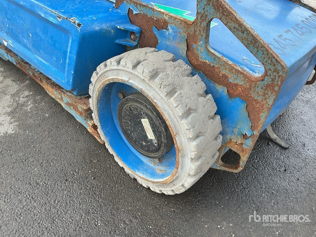 2015 Haulotte Star 10 Vertical Mast Lift - Nacelle à mât vertical: photos 5 2015 Haulotte Star 10 Vertical Mast Lift - Nacelle à mât vertical: photos 5