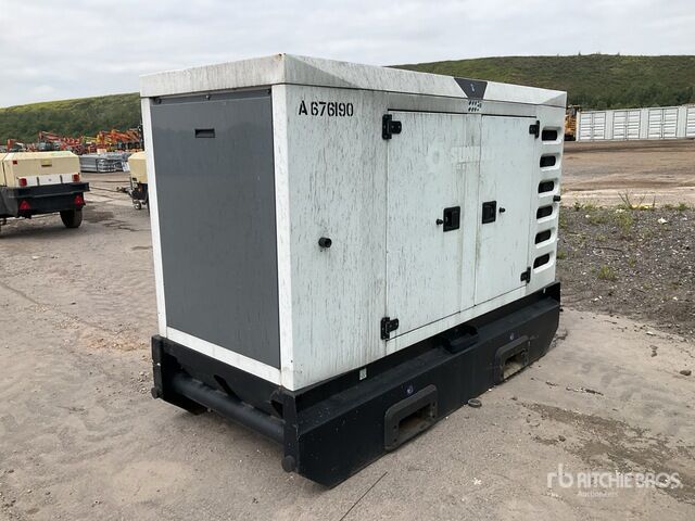 2015 Sdmo R66C3 Generator Set - Groupe électrogène: photos 4 2015 Sdmo R66C3 Generator Set - Groupe électrogène: photos 4