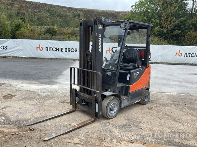 2016 Doosan G20SC-5 2016 Doosan G208C-5 Forklift Forklift - Chariot élévateur à gaz: photos 4 2016 Doosan G20SC-5 2016 Doosan G208C-5 Forklift Forklift - Chariot élévateur à gaz: photos 4