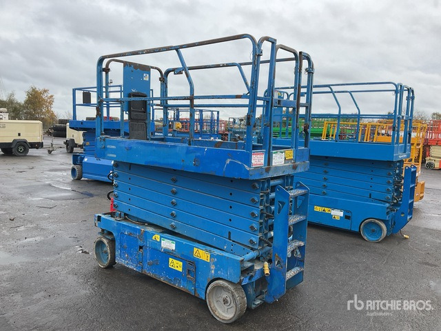 2016 Genie GS4047 Electric Scissor Lift - Nacelle ciseaux: photos 4 2016 Genie GS4047 Electric Scissor Lift - Nacelle ciseaux: photos 4
