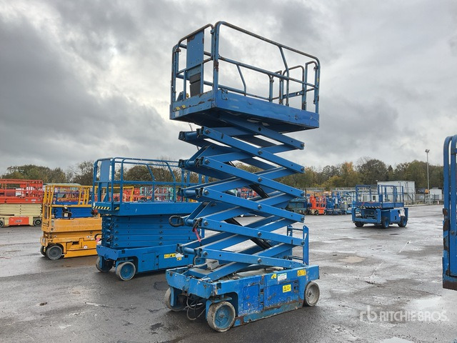 2016 Genie GS4047 Electric Scissor Lift - Nacelle ciseaux: photos 1 2016 Genie GS4047 Electric Scissor Lift - Nacelle ciseaux: photos 1
