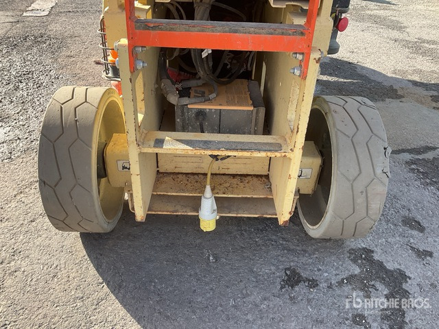 2016 JLG 2032ES Electric Scissor Lift - Nacelle ciseaux: photos 5 2016 JLG 2032ES Electric Scissor Lift - Nacelle ciseaux: photos 5