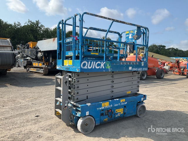 2017 Genie GS-4047 Electric Scissor Lift - Nacelle ciseaux: photos 3 2017 Genie GS-4047 Electric Scissor Lift - Nacelle ciseaux: photos 3