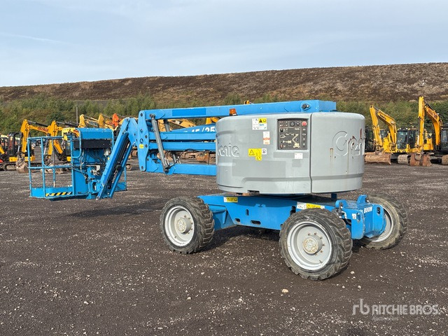 2018 Genie Z45/25J 4WD Diesel Articulating Boom Lift - Nacelle articulée: photos 4 2018 Genie Z45/25J 4WD Diesel Articulating Boom Lift - Nacelle articulée: photos 4