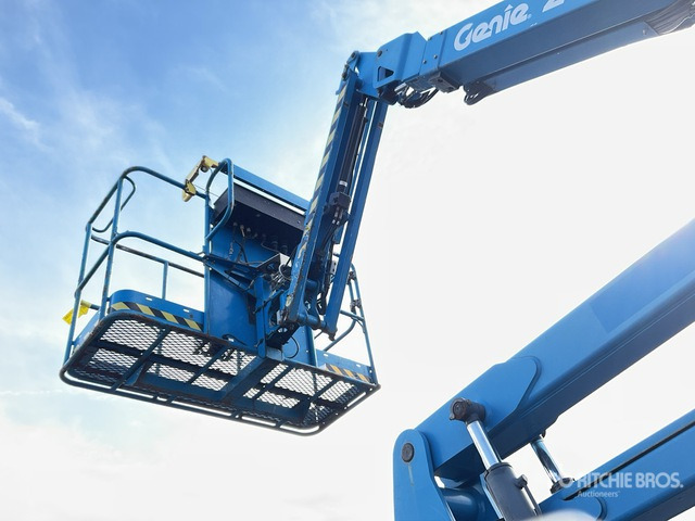 2018 Genie Z45/25J 4WD Diesel Articulating Boom Lift - Nacelle articulée: photos 5 2018 Genie Z45/25J 4WD Diesel Articulating Boom Lift - Nacelle articulée: photos 5