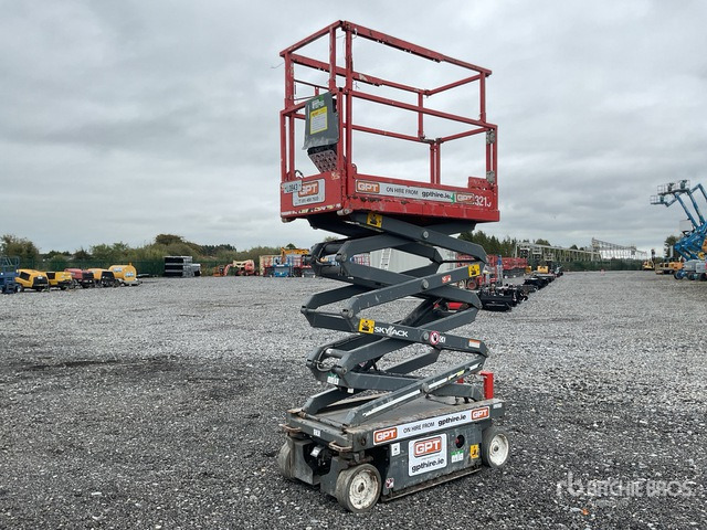 2018 Skyjack SJ 3219 2018 Skyjack SJ3219 Scissor Lift Scissor Lift - Nacelle ciseaux: photos 3 2018 Skyjack SJ 3219 2018 Skyjack SJ3219 Scissor Lift Scissor Lift - Nacelle ciseaux: photos 3