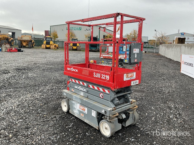 2018 Skyjack SJ 3219 2018 Skyjack SJ3219 Scissor Lift Scissor Lift - Nacelle ciseaux: photos 4 2018 Skyjack SJ 3219 2018 Skyjack SJ3219 Scissor Lift Scissor Lift - Nacelle ciseaux: photos 4