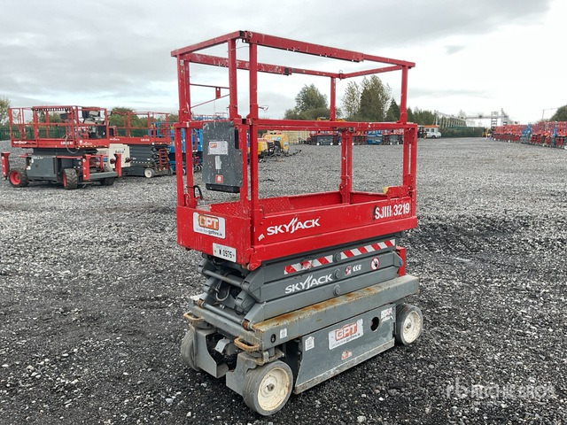 2018 Skyjack SJ 3219 2018 Skyjack SJ3219 Scissor Lift Scissor Lift - Nacelle ciseaux: photos 3 2018 Skyjack SJ 3219 2018 Skyjack SJ3219 Scissor Lift Scissor Lift - Nacelle ciseaux: photos 3