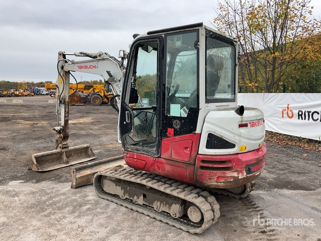 2018 Takeuchi TB240 Mini Excavator:  <6.6t - Mini pelle: photos 3 2018 Takeuchi TB240 Mini Excavator:  <6.6t - Mini pelle: photos 3