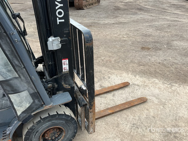 2018 Toyota 02-8FGF15 2018 Toyota 8FG15 Forklift Forklift - Chariot élévateur à gaz: photos 5 2018 Toyota 02-8FGF15 2018 Toyota 8FG15 Forklift Forklift - Chariot élévateur à gaz: photos 5
