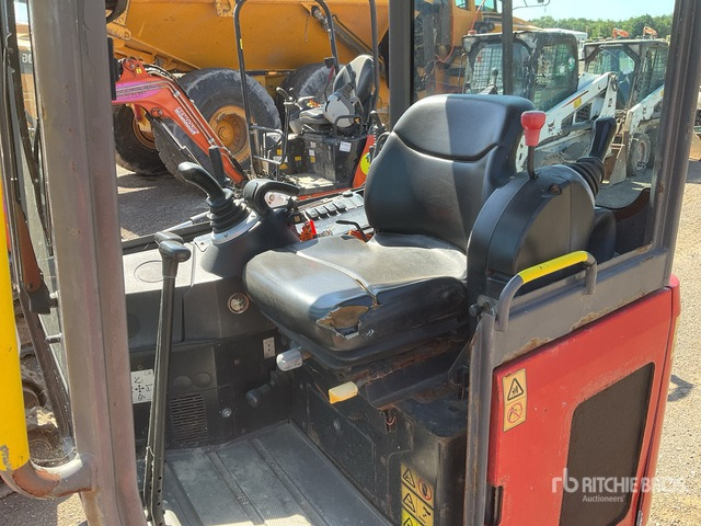 2019 JCB 16C-1 T3 Mini Excavator: <6.6t - Mini pelle: photos 1 2019 JCB 16C-1 T3 Mini Excavator: <6.6t - Mini pelle: photos 1
