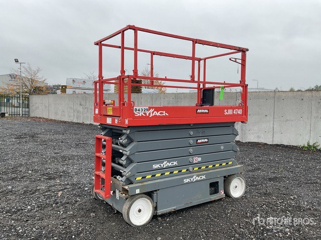 2019 Skyjack SJIII4740 2019 Skyjack SJ4740 Scissor Lift Scissor Lift - Nacelle ciseaux: photos 1 2019 Skyjack SJIII4740 2019 Skyjack SJ4740 Scissor Lift Scissor Lift - Nacelle ciseaux: photos 1