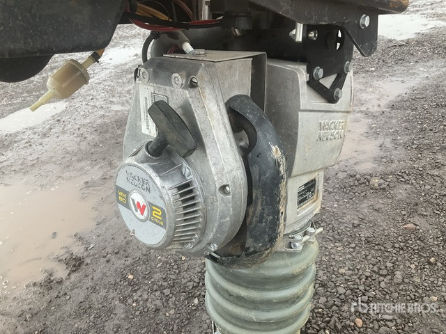 2020 Wacker Neuson BS50-2plus Demolition Breaker Jumping Jack Tamper - Pilonneuse: photos 5 2020 Wacker Neuson BS50-2plus Demolition Breaker Jumping Jack Tamper - Pilonneuse: photos 5
