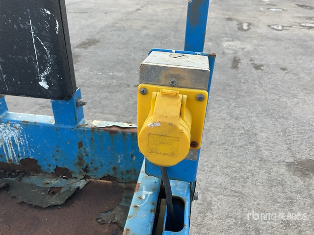 Genie GS1932 Scissor Lift - Nacelle ciseaux: photos 5 Genie GS1932 Scissor Lift - Nacelle ciseaux: photos 5