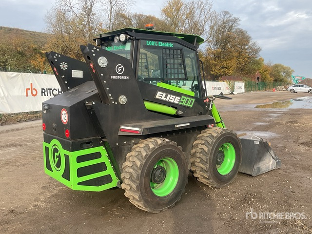 Kovaco Elise 900 Skid Steer Loader - Mini chargeuse: photos 4 Kovaco Elise 900 Skid Steer Loader - Mini chargeuse: photos 4