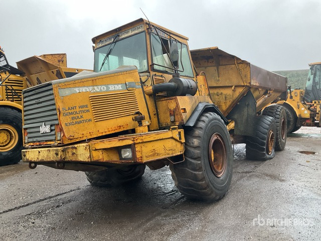 Volvo A25 Articulated Dump Truck - Tombereau articulé: photos 2 Volvo A25 Articulated Dump Truck - Tombereau articulé: photos 2