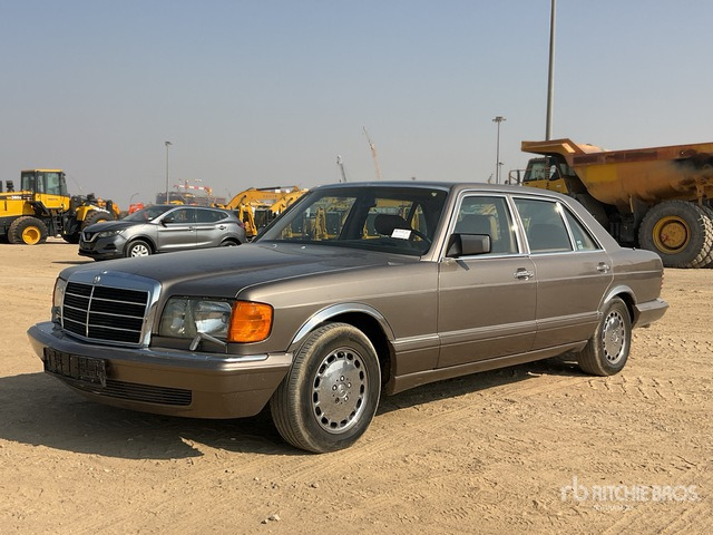 1989 Mercedes-Benz 560SEL Classic Car - Voiture: photos 1 1989 Mercedes-Benz 560SEL Classic Car - Voiture: photos 1
