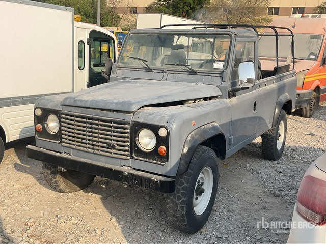 1996 Land Rover 110 4x4 (Inoperable) Pickup - Pick-up: photos 2 1996 Land Rover 110 4x4 (Inoperable) Pickup - Pick-up: photos 2