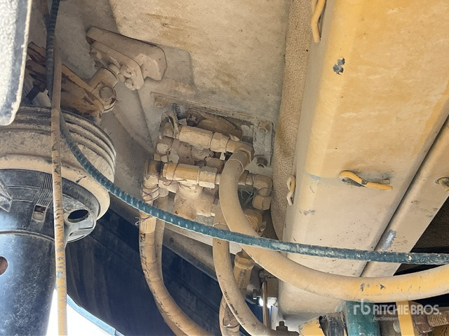 2003 Cat 980G Series II - Chargeuse sur pneus: photos 5 2003 Cat 980G Series II - Chargeuse sur pneus: photos 5