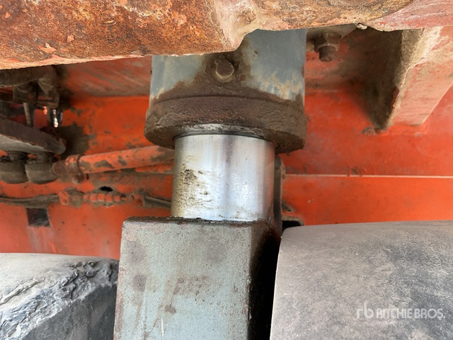 2004 Hamm GRW18 8 Wheel Pneumatic Roller - Compacteur à pneus: photos 5 2004 Hamm GRW18 8 Wheel Pneumatic Roller - Compacteur à pneus: photos 5