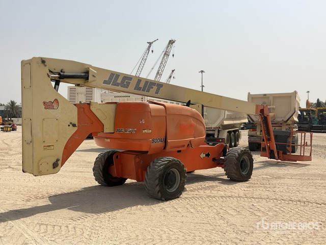 2005 JLG 800AJ 4WD Diesel Articulating Boom Lift - Nacelle articulée: photos 3 2005 JLG 800AJ 4WD Diesel Articulating Boom Lift - Nacelle articulée: photos 3