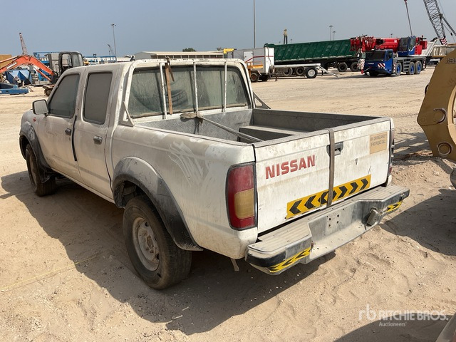2008 Nissan 4x4 Crew Cab (Inoperable) Pickup - Pick-up: photos 3 2008 Nissan 4x4 Crew Cab (Inoperable) Pickup - Pick-up: photos 3