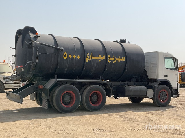 2008 Volvo FM400 6x4 20000 L Vacuum Tanker Truck - Camion vidangeur: photos 4 2008 Volvo FM400 6x4 20000 L Vacuum Tanker Truck - Camion vidangeur: photos 4