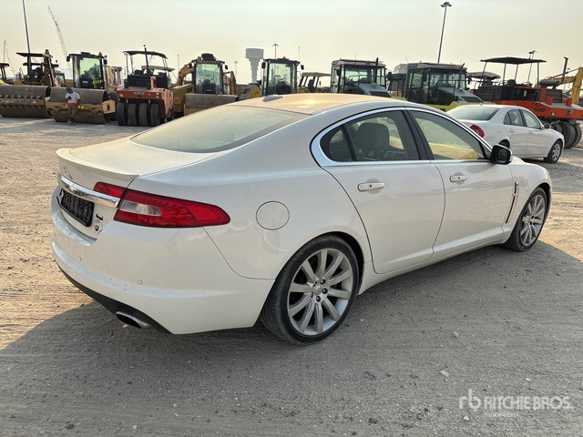 2009 Jaguar XF Automobile - Voiture: photos 3 2009 Jaguar XF Automobile - Voiture: photos 3