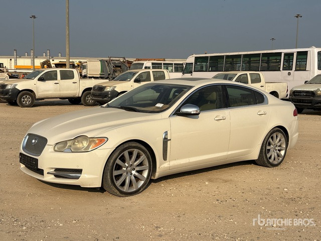 2009 Jaguar XF Automobile - Voiture: photos 1 2009 Jaguar XF Automobile - Voiture: photos 1