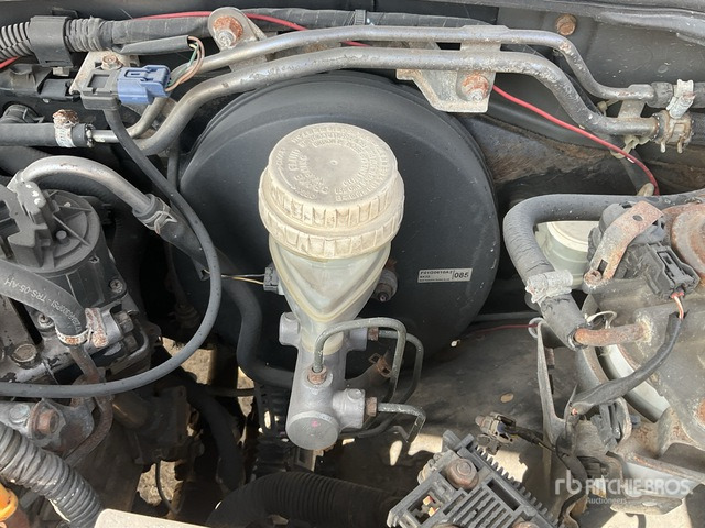 2009 Mitsubishi L200 4x4 Crew Cab Pickup - Pick-up: photos 4 2009 Mitsubishi L200 4x4 Crew Cab Pickup - Pick-up: photos 4