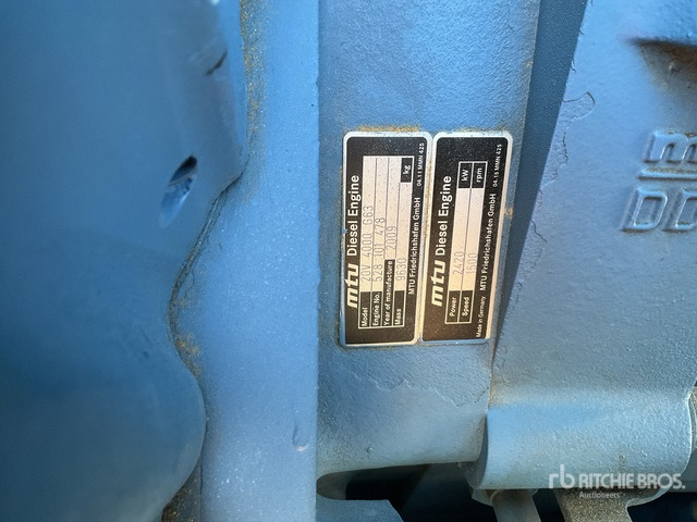 2010 Sdmo X2800 2800 kVA Skid-Mounted Generator Set - Groupe électrogène: photos 5 2010 Sdmo X2800 2800 kVA Skid-Mounted Generator Set - Groupe électrogène: photos 5