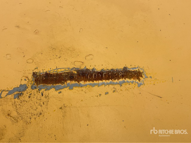 2012 Komatsu GD825A-2 Motor Grader - Niveleuse: photos 2 2012 Komatsu GD825A-2 Motor Grader - Niveleuse: photos 2