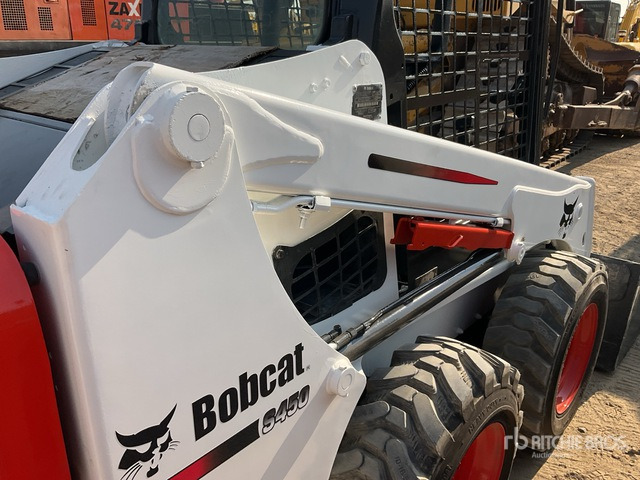 2014 Bobcat S450 Skid Steer Loader - Mini chargeuse: photos 4 2014 Bobcat S450 Skid Steer Loader - Mini chargeuse: photos 4