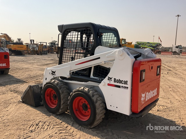2014 Bobcat S450 Skid Steer Loader - Mini chargeuse: photos 2 2014 Bobcat S450 Skid Steer Loader - Mini chargeuse: photos 2