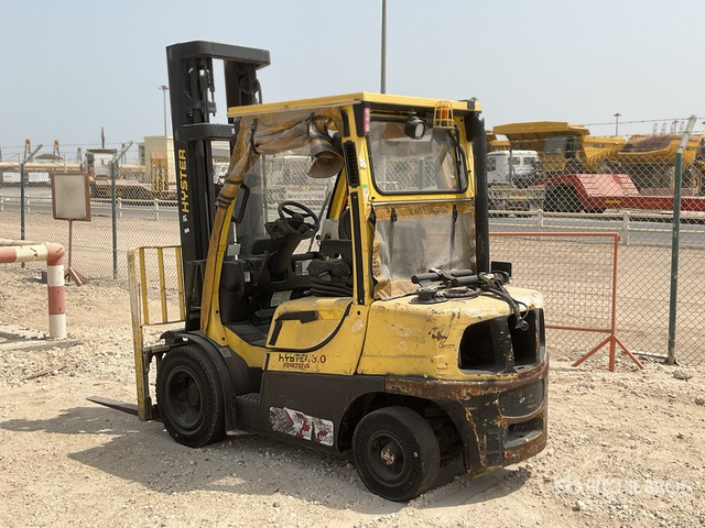 2014 Hyster H3.0FT 3 ton Forklift - Chariot élévateur: photos 4 2014 Hyster H3.0FT 3 ton Forklift - Chariot élévateur: photos 4