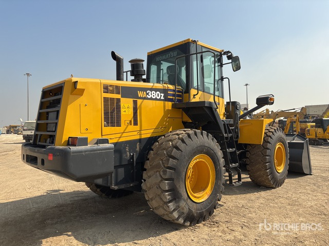 2017 Komatsu WA380Z-6 Wheel Loader - Chargeuse sur pneus: photos 3 2017 Komatsu WA380Z-6 Wheel Loader - Chargeuse sur pneus: photos 3