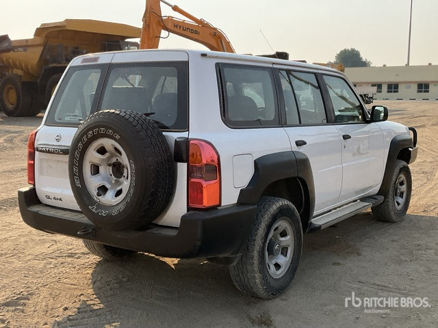 2018 Nissan Patrol GL 4x4 SUV - SUV: photos 3 2018 Nissan Patrol GL 4x4 SUV - SUV: photos 3