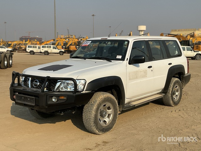 2018 Nissan Patrol GL 4x4 SUV - SUV: photos 1 2018 Nissan Patrol GL 4x4 SUV - SUV: photos 1