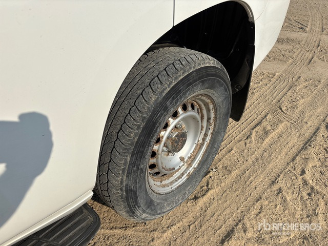 2018 Toyota Prado TX 150L 4x4 SUV - SUV: photos 4 2018 Toyota Prado TX 150L 4x4 SUV - SUV: photos 4