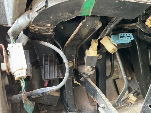 2019 Isuzu NPR 4x2 Cab and Chassis - Châssis cabine: photos 5 2019 Isuzu NPR 4x2 Cab and Chassis - Châssis cabine: photos 5