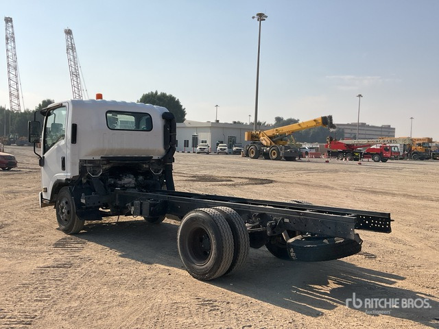 2020 Isuzu Reward NP 4x2 Cab and Chassis - Châssis cabine: photos 3 2020 Isuzu Reward NP 4x2 Cab and Chassis - Châssis cabine: photos 3