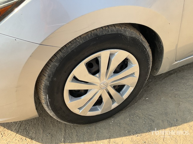 2020 Nissan Versa Automobile - Voiture: photos 5 2020 Nissan Versa Automobile - Voiture: photos 5