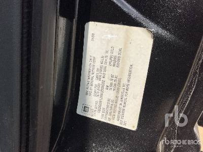 GMC 4x2 - Camion porte-conteneur/ Caisse mobile: photos 5 GMC 4x2 - Camion porte-conteneur/ Caisse mobile: photos 5
