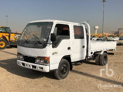 ISUZU QINGLING NKR - Camion plateau: photos 1 ISUZU QINGLING NKR - Camion plateau: photos 1