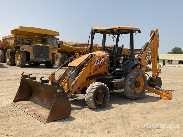 JCB 3CX - Tractopelle: photos 1 JCB 3CX - Tractopelle: photos 1