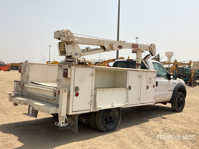 2006 Ford F550XL SUPER DUTY 4x2 Service Truck - Véhicule de voirie/ Spécial: photos 3 2006 Ford F550XL SUPER DUTY 4x2 Service Truck - Véhicule de voirie/ Spécial: photos 3