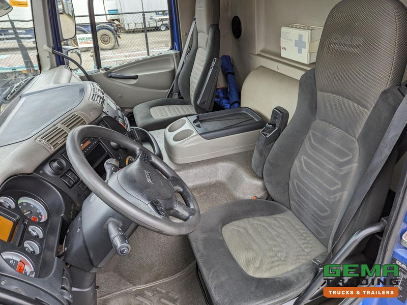 Camion frigorifique DAF FA CF65.220 4x2 Daycab Euro5 KoelVriesBak 7m + Laadklep 2000kg - FrigoBlock - Zijdeur: photos 6