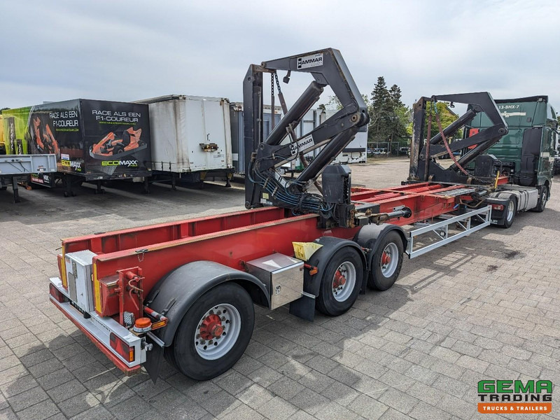 Semi-remorque porte-conteneur/ Caisse mobile HAMMAR 160 HE 3-Assen - SideLoader - 33T - ContainerStacking - Afstandbediening: photos 5 Semi-remorque porte-conteneur/ Caisse mobile HAMMAR 160 HE 3-Assen - SideLoader - 33T - ContainerStacking - Afstandbediening: photos 5